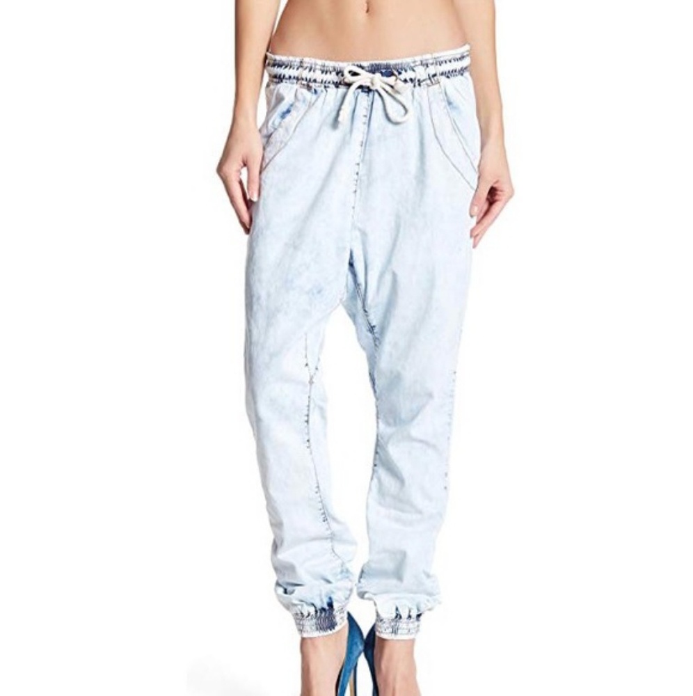 One Teaspoon NWT Super Trackies in Anarchy